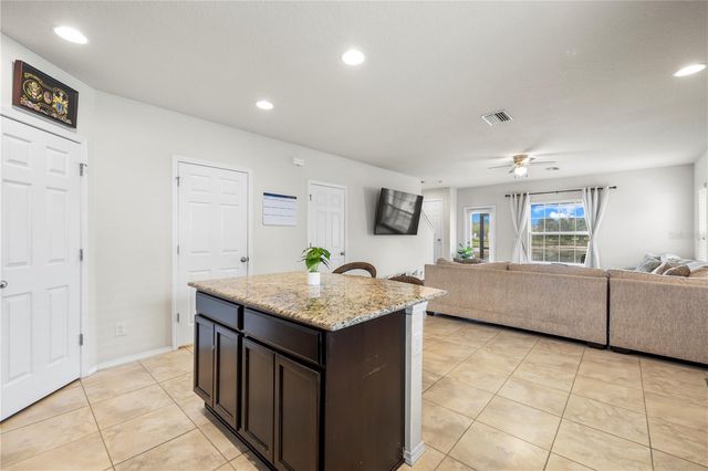 9335 AMERICAN HICKORY LANE, Riverview, FL 33578