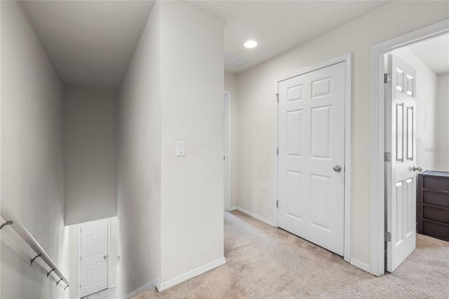 9335 AMERICAN HICKORY LANE, Riverview, FL 33578