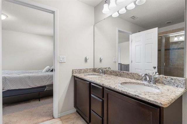9335 AMERICAN HICKORY LANE, Riverview, FL 33578