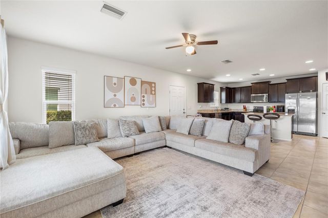 9335 AMERICAN HICKORY LANE, Riverview, FL 33578