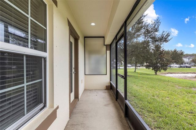 9335 AMERICAN HICKORY LANE, Riverview, FL 33578