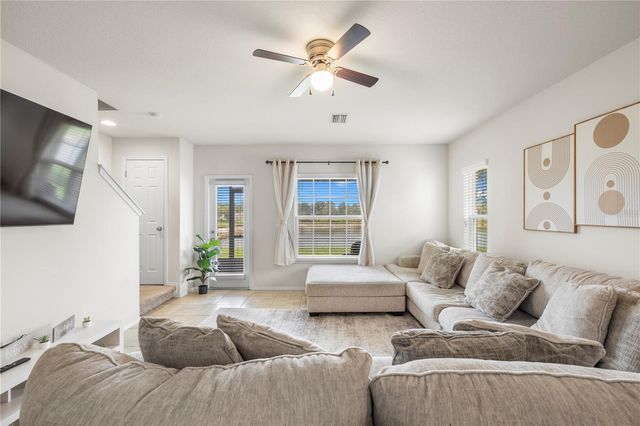 9335 AMERICAN HICKORY LANE, Riverview, FL 33578