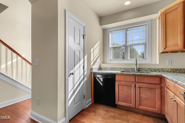 3977 Amelia Park Drive, Raleigh, NC 27606