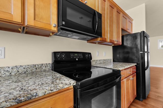 3977 Amelia Park Drive, Raleigh, NC 27606