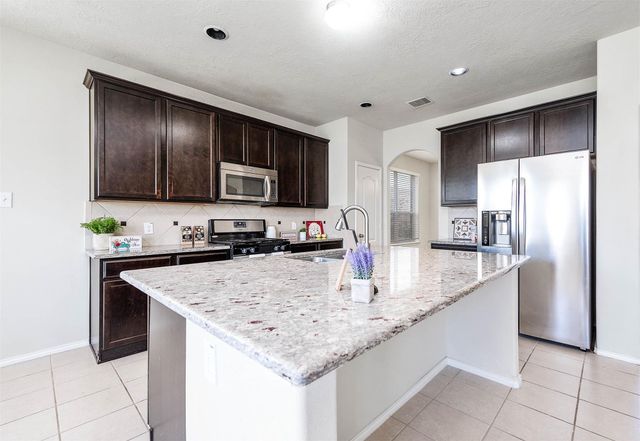 20222 Ray Falls Drive, Tomball, TX 77375