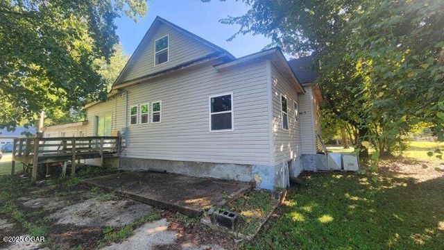 503 S Florida Avenue, Columbus, KS 66725