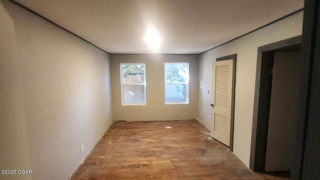 503 S Florida Avenue, Columbus, KS 66725