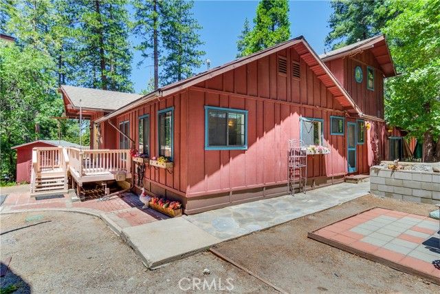 9339 Wood Road, Forest Falls, CA 92339