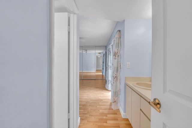 6169 Seven Springs Boulevard, Greenacres, FL 33463