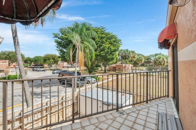 6169 Seven Springs Boulevard, Greenacres, FL 33463