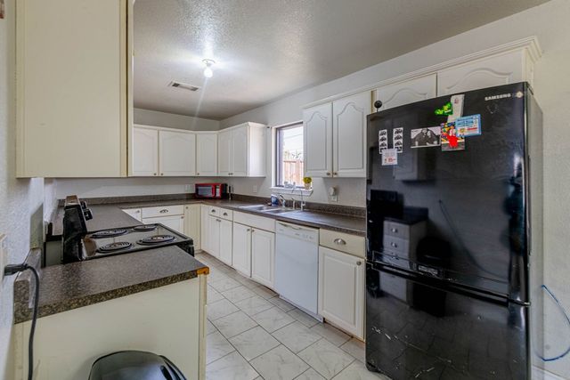 4519 Roosevelt Dr, Midland, TX 79703