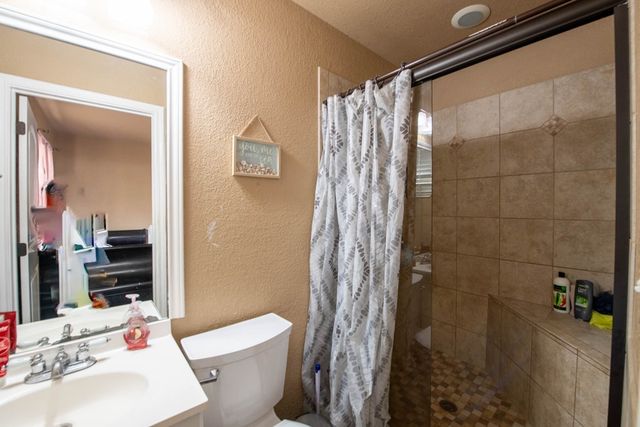 4519 Roosevelt Dr, Midland, TX 79703