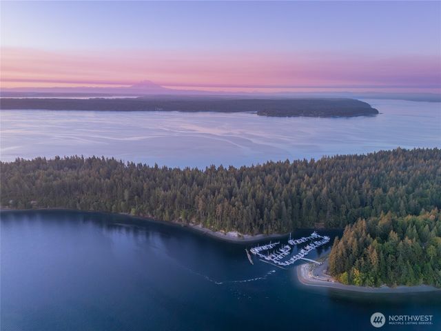 681 E Pointes Drive W, Shelton, WA 98584