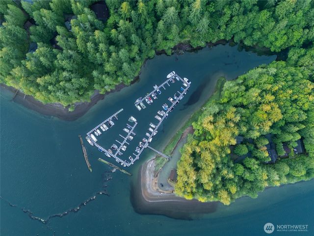 681 E Pointes Drive W, Shelton, WA 98584