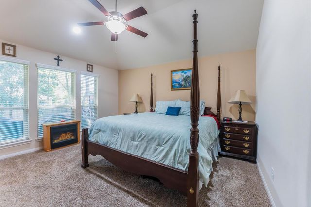 12519 Brightwood Drive, Montgomery, TX 77356