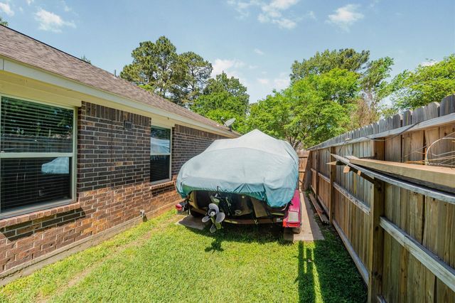 12519 Brightwood Drive, Montgomery, TX 77356