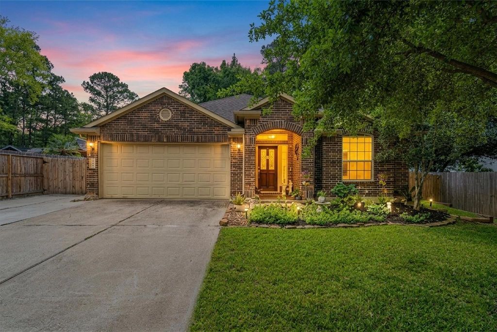 12519 Brightwood Drive, Montgomery, TX 77356