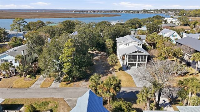 1411 6th Avenue, Tybee Island, GA 31328