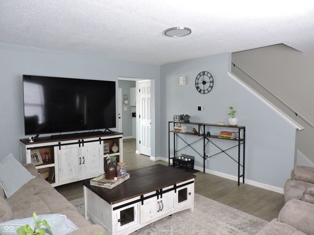 1590 Tulip Court, Franklin, IN 46131