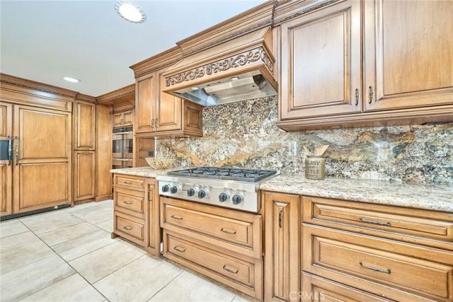 15 Ensueno East, Irvine, CA 92620