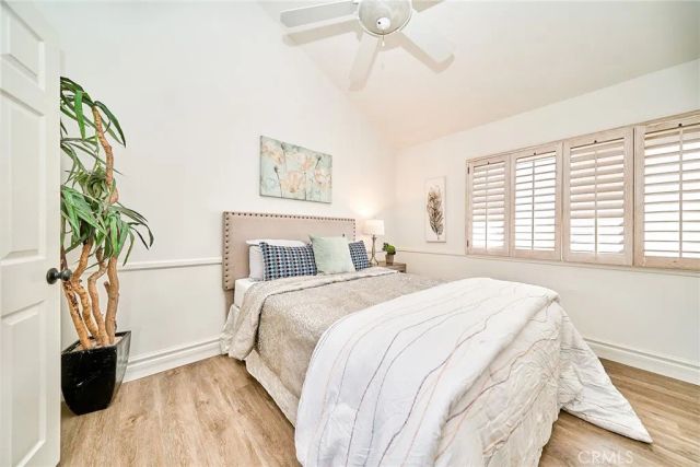 15 Ensueno East, Irvine, CA 92620