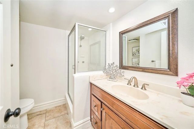 15 Ensueno East, Irvine, CA 92620