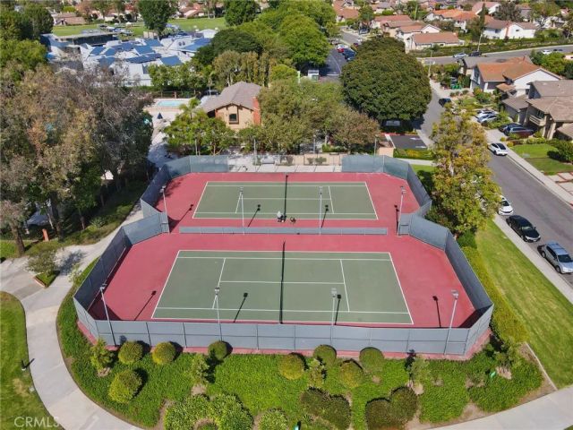 15 Ensueno East, Irvine, CA 92620