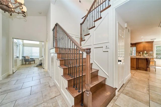 15 Ensueno East, Irvine, CA 92620