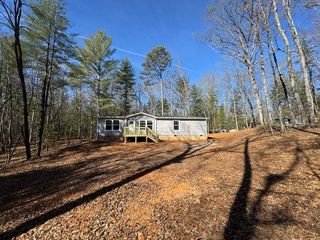 75 Cloud Springs Lane, Blairsville, GA 30512