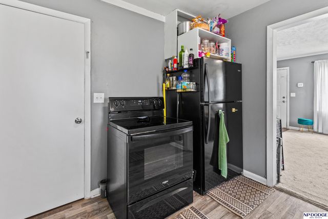 5831 Sahler Street, Omaha, NE 68104