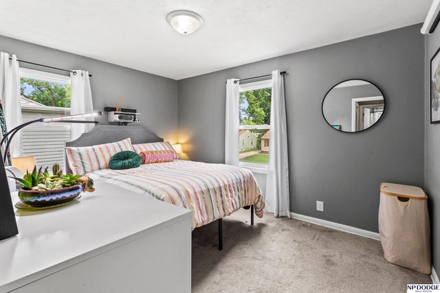 5831 Sahler Street, Omaha, NE 68104