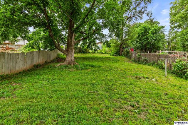 5831 Sahler Street, Omaha, NE 68104