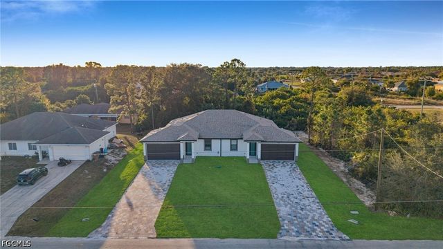 4982 Fairway Ct, Lehigh Acres, FL 33973
