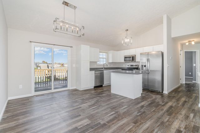 556 Summer Pointe Drive, Walton, KY 41094