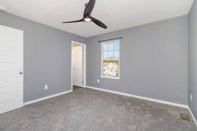 556 Summer Pointe Drive, Walton, KY 41094