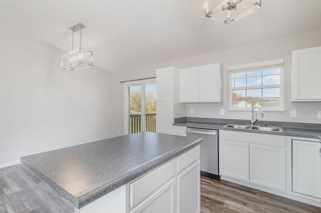 556 Summer Pointe Drive, Walton, KY 41094