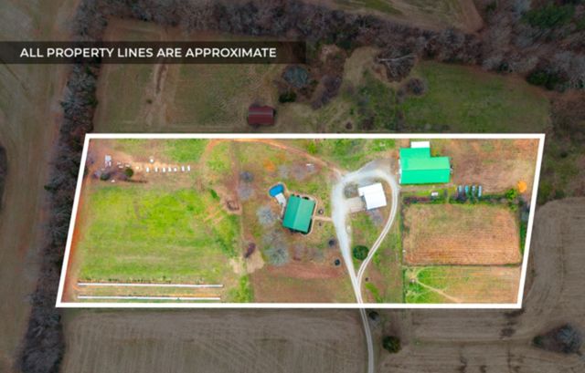 12078 Johnson Mill Rd., Crofton, KY 42217