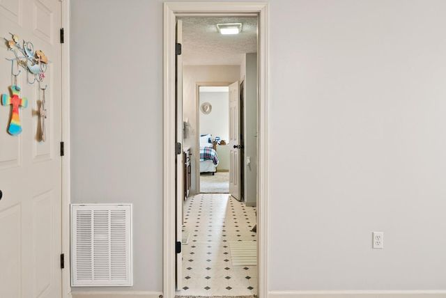 12078 Johnson Mill Rd., Crofton, KY 42217