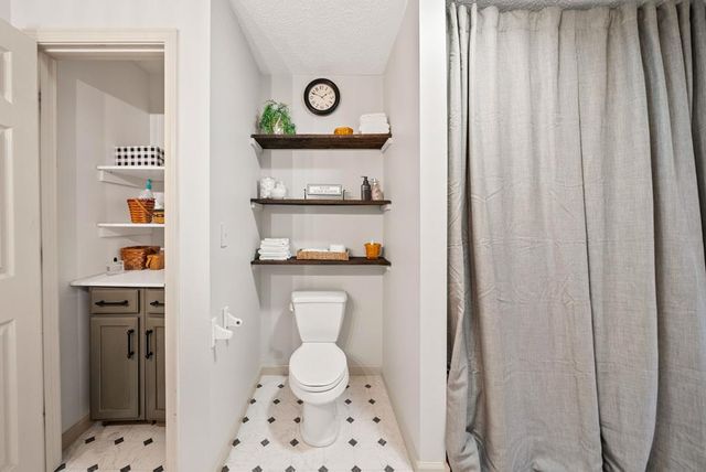 12078 Johnson Mill Rd., Crofton, KY 42217