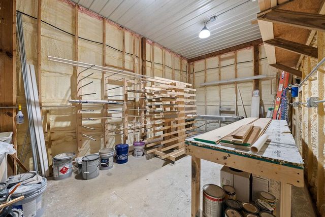 12078 Johnson Mill Rd., Crofton, KY 42217