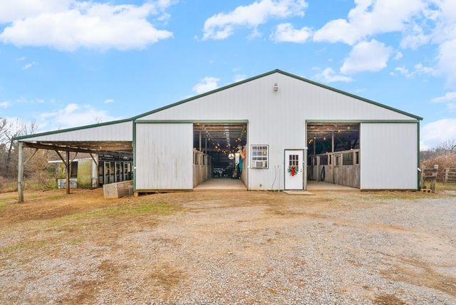 12078 Johnson Mill Rd., Crofton, KY 42217