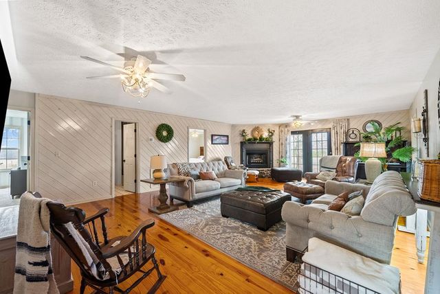 12078 Johnson Mill Rd., Crofton, KY 42217