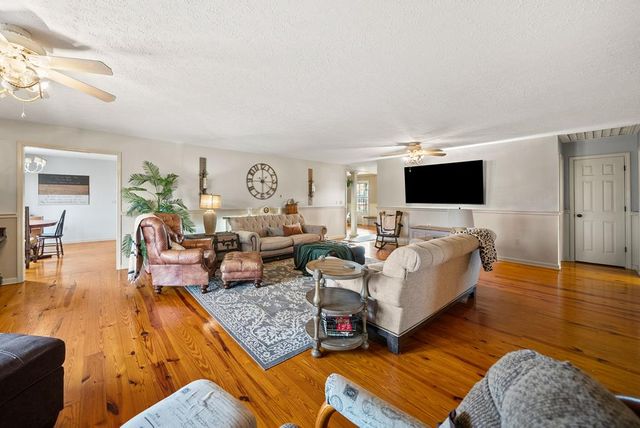 12078 Johnson Mill Rd., Crofton, KY 42217