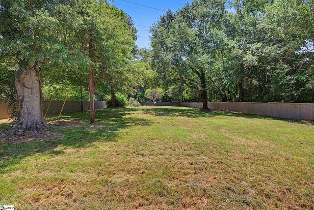 2611 Anderson Highway, Williamston, SC 29697