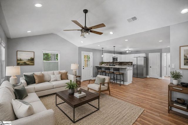 2611 Anderson Highway, Williamston, SC 29697