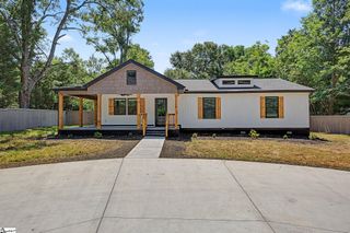 2611 Anderson Highway, Williamston, SC 29697