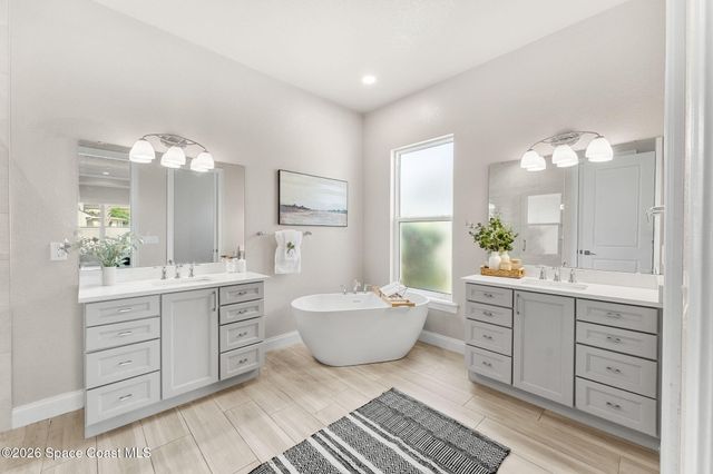 4065 Negal Circle, Melbourne, FL 32901