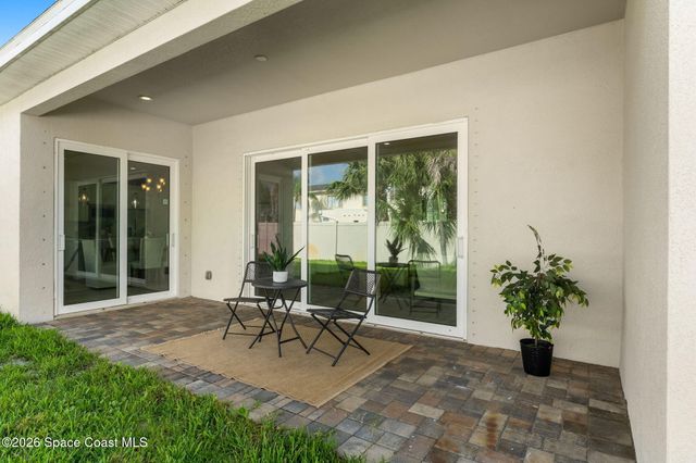 4065 Negal Circle, Melbourne, FL 32901