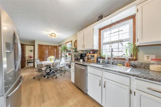 1182 Broward NE Drive, Marietta, GA 30066