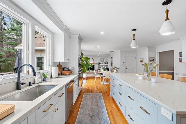 6 Ladyslipper Lane, Acton, MA 01720